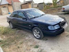 Photo of the vehicle Audi 100