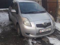 Сүрөт унаа Toyota Vitz