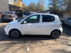 Сүрөт унаа Toyota Vitz