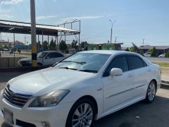 Сүрөт унаа Toyota Crown