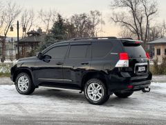 Фото авто Toyota Land Cruiser Prado