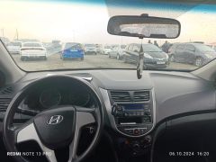 Сүрөт унаа Hyundai Accent