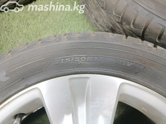 Wheel rims - Диск R17 5x114.3 с шиной