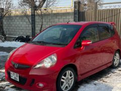 Фото авто Honda Fit