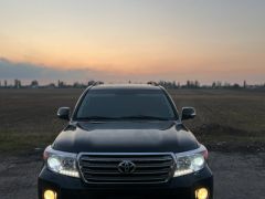 Сүрөт унаа Toyota Land Cruiser