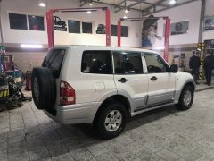 Сүрөт унаа Mitsubishi Pajero