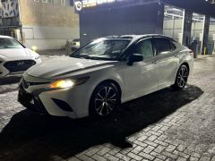 Photo of the vehicle Toyota Camry