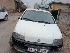 Photo of the vehicle Fiat Punto