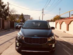 Фото авто Kia Carnival