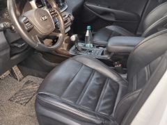 Photo of the vehicle Kia Sorento