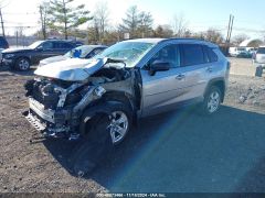 Photo of the vehicle Toyota RAV4