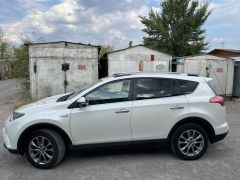 Сүрөт унаа Toyota RAV4