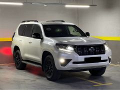 Photo of the vehicle Toyota Land Cruiser Prado