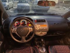 Сүрөт унаа Honda Jazz