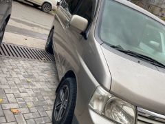 Фото авто Honda Stepwgn