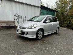 Photo of the vehicle Honda Fit