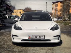 Фото авто Tesla Model 3