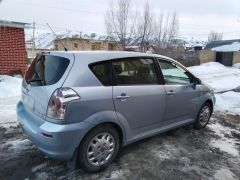 Сүрөт унаа Toyota Corolla Verso