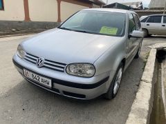 Photo of the vehicle Volkswagen Golf