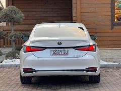 Сүрөт унаа Lexus ES