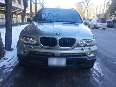 Photo of the vehicle BMW X5