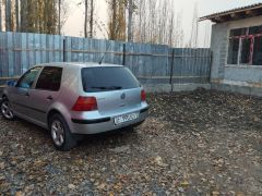 Photo of the vehicle Volkswagen Golf