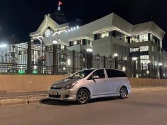 Сүрөт унаа Toyota Wish