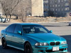 Photo of the vehicle BMW 5 Series