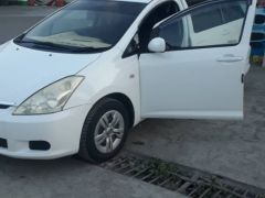 Сүрөт унаа Toyota Wish