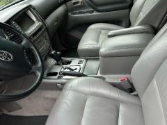 Фото авто Toyota Land Cruiser