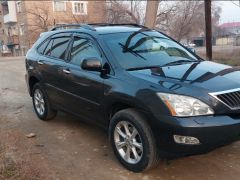 Photo of the vehicle Lexus RX