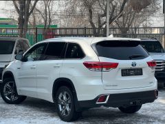 Фото авто Toyota Highlander