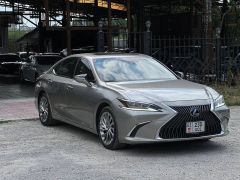 Фото авто Lexus ES