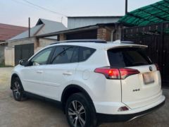 Сүрөт унаа Toyota RAV4