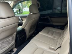 Фото авто Toyota Land Cruiser