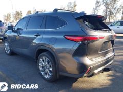 Сүрөт унаа Toyota Highlander