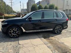 Сүрөт унаа BMW X7