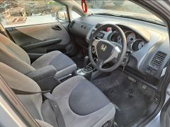 Фото авто Honda Fit