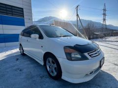 Фото авто Honda Stream