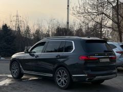 Сүрөт унаа BMW X7