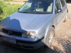 Фото авто Volkswagen Golf