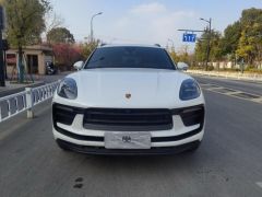 Photo of the vehicle Porsche Macan