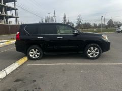 Photo of the vehicle Lexus GX