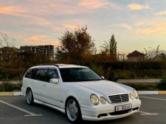 Фото авто Mercedes-Benz E-Класс AMG