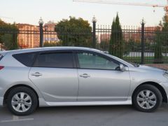 Photo of the vehicle Toyota Caldina