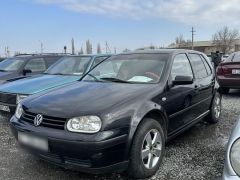 Фото авто Volkswagen Golf