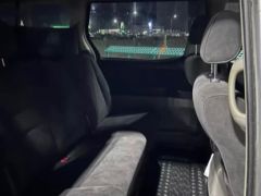 Photo of the vehicle Toyota Alphard