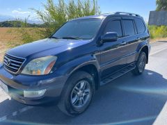 Photo of the vehicle Lexus GX