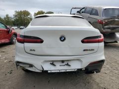 Photo of the vehicle BMW X4