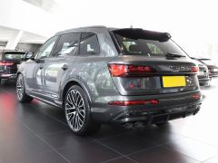 Сүрөт унаа Audi SQ7